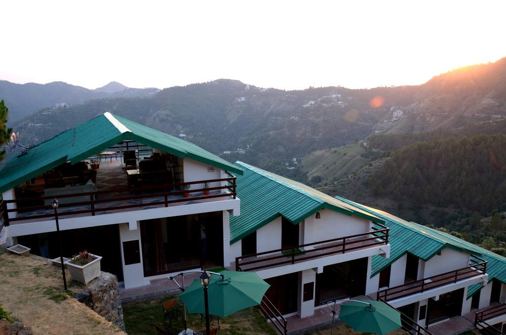 Woodsmoke Retreat Hotel Шимла Екстериор снимка