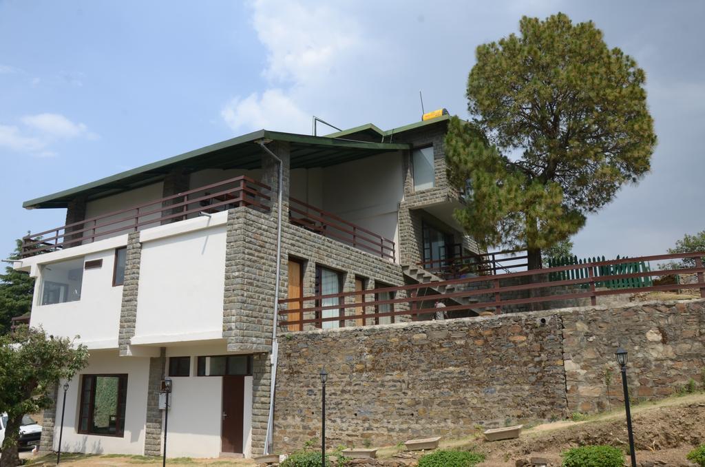 Woodsmoke Retreat Hotel Шимла Екстериор снимка