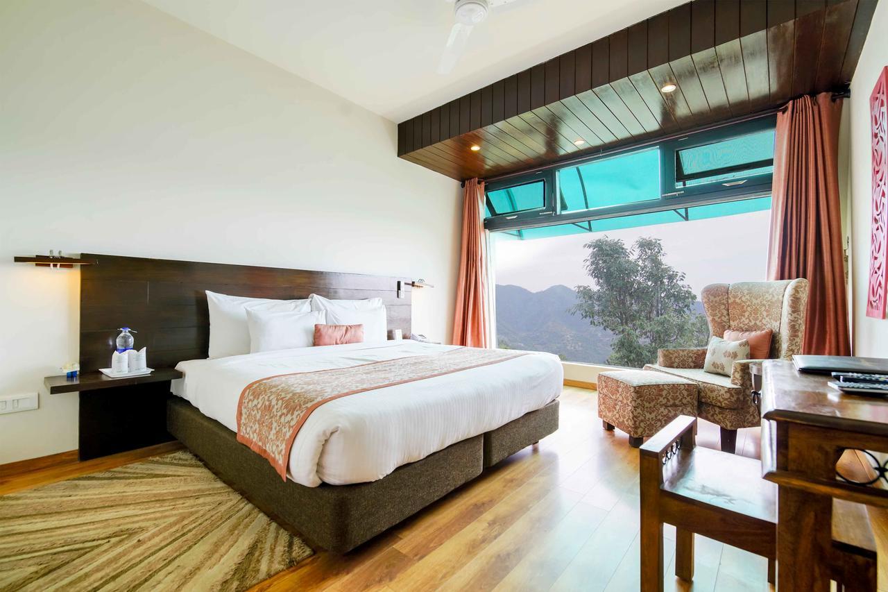 Woodsmoke Retreat Hotel Шимла Екстериор снимка