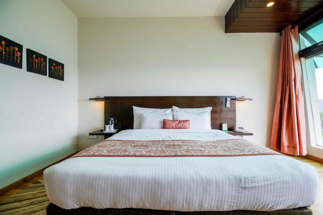 Woodsmoke Retreat Hotel Шимла Екстериор снимка